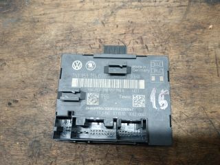 bontott VW SHARAN Jobb hátsó Ajtó Vezérlőegység