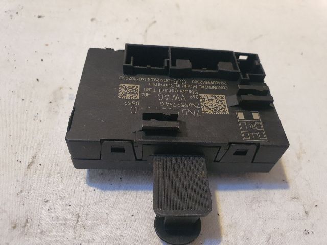 bontott VW SHARAN Jobb hátsó Ajtó Vezérlőegység