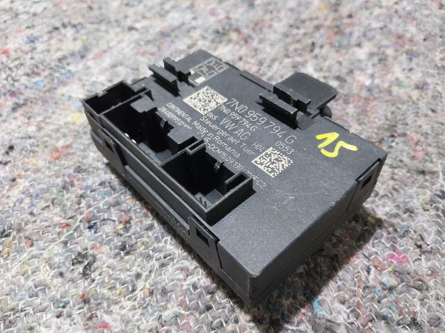 bontott VW SHARAN Jobb hátsó Ajtó Vezérlőegység