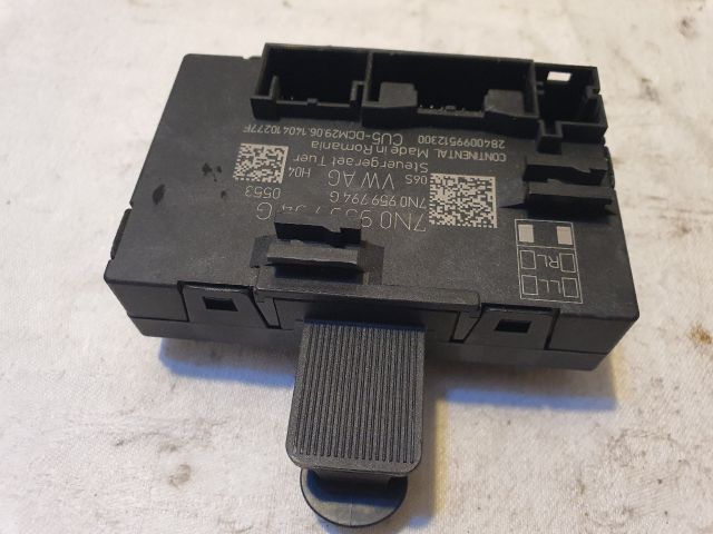 bontott VW SHARAN Jobb hátsó Ajtó Vezérlőegység