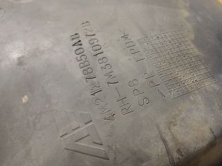 bontott VW SHARAN Jobb hátsó Dobbetét (Kerékjárati, Műanyag)