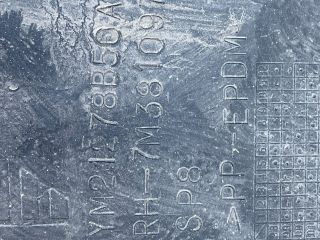 bontott VW SHARAN Jobb hátsó Hátsó Dobbetét (Kerékjárati, Műanyag)