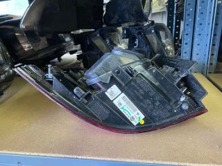 bontott VW SHARAN Jobb Hátsó Lámpa