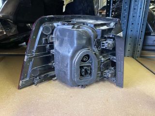 bontott VW SHARAN Jobb Hátsó Lámpa