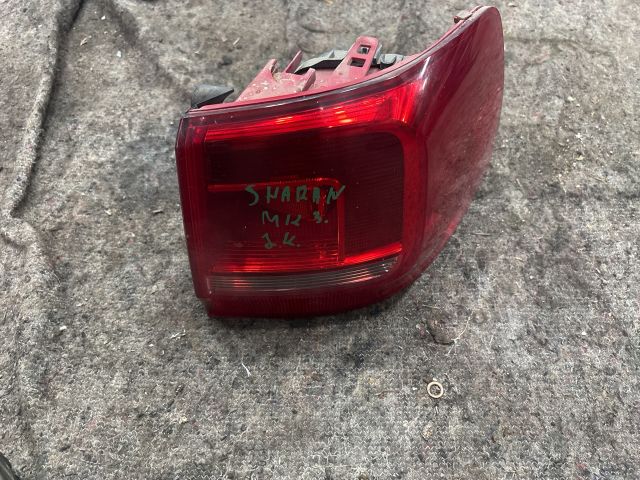 bontott VW SHARAN Jobb Hátsó Lámpa