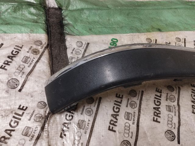 bontott VW SHARAN Jobb hátsó Lökhárító Díszléc