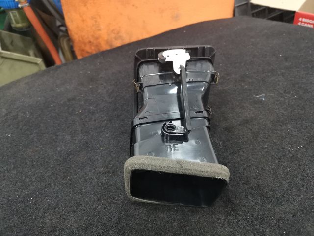 bontott VW SHARAN Jobb Szellőző