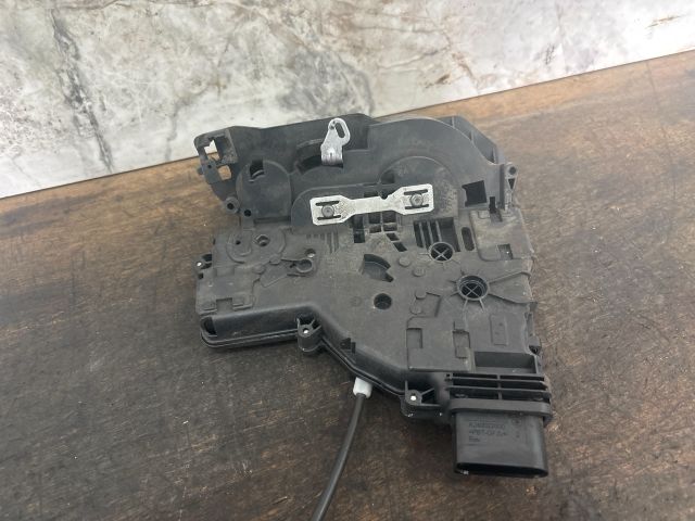 bontott VW SHARAN Jobb Tolóajtó Zárszerkezet