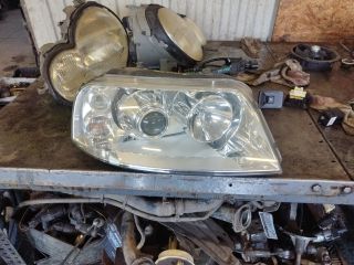 bontott VW SHARAN Jobb Xenon Fényszóró