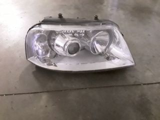 bontott VW SHARAN Jobb Xenon Fényszóró