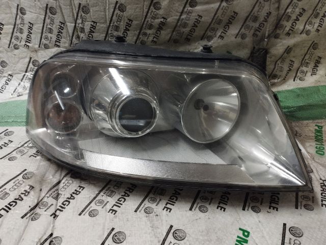bontott VW SHARAN Jobb Xenon Fényszóró