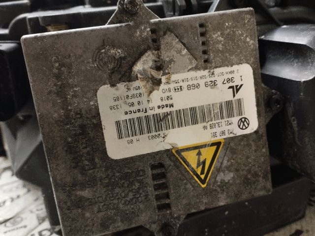 bontott VW SHARAN Jobb Xenon Fényszóró