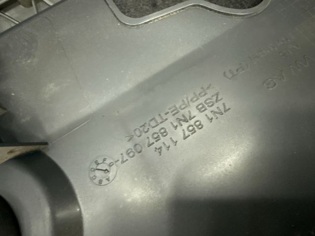 bontott VW SHARAN Kesztyűtartó