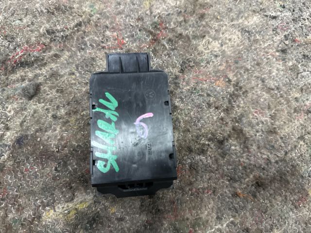 bontott VW SHARAN Kézifék Kapcsoló