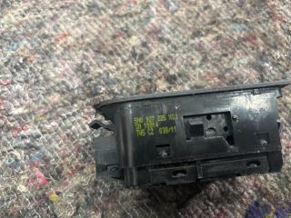 bontott VW SHARAN Kézifék Kapcsoló