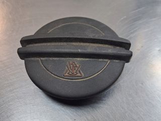 bontott VW SHARAN Kiegyenlítőtartály Sapka