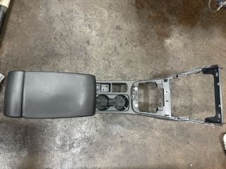 bontott VW SHARAN Könyöklő