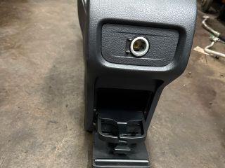 bontott VW SHARAN Könyöklő