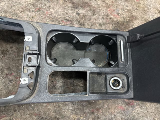 bontott VW SHARAN Könyöklő