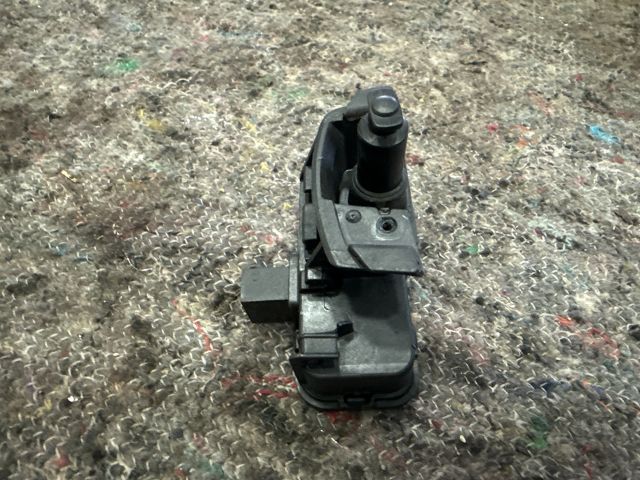 bontott VW SHARAN Központizár Motor Tankajtó