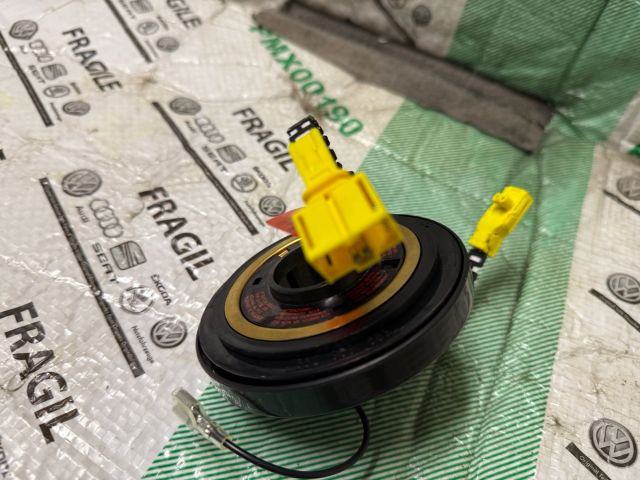 bontott VW SHARAN Légzsák Átvezető Szalagkábel