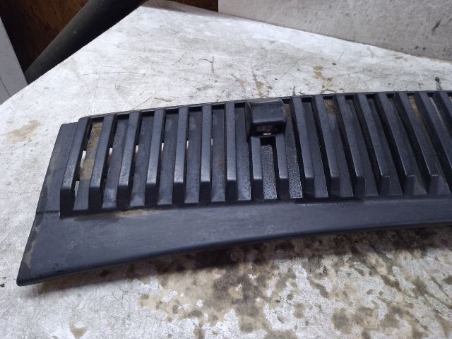 bontott VW SHARAN Levélrács