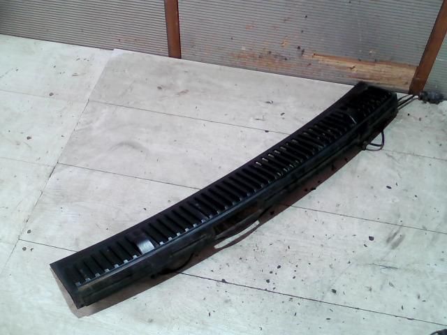 bontott VW SHARAN Levélrács