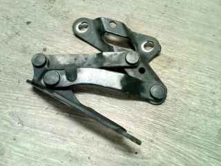 bontott VW SHARAN Motorháztető Jobb Zsanér