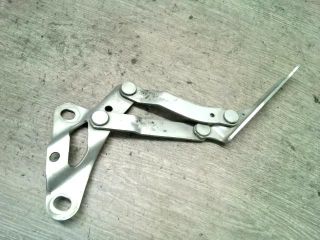 bontott VW SHARAN Motorháztető Jobb Zsanér