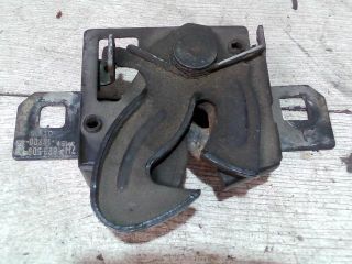 bontott VW SHARAN Motorháztető Zárszerkezet