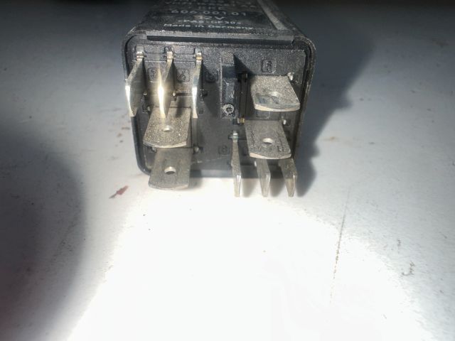 bontott VW SHARAN Relé