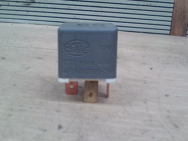 bontott VW SHARAN Relé