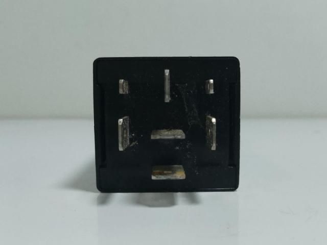 bontott VW SHARAN Relé