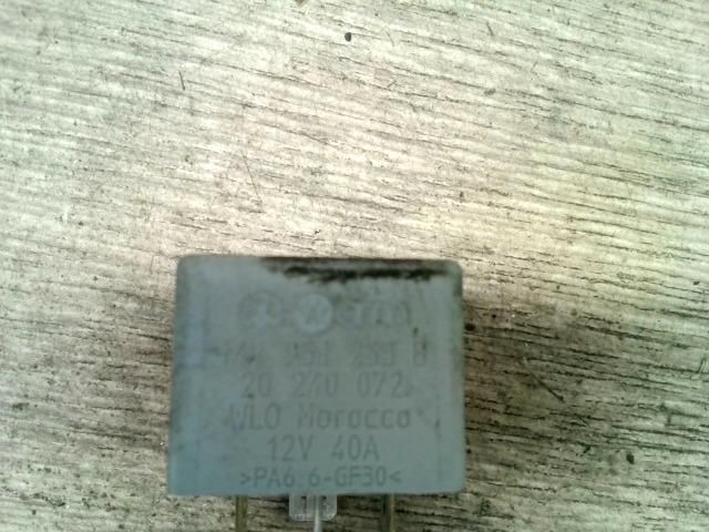 bontott VW SHARAN Relé