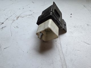 bontott VW SHARAN Relé