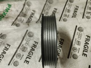 bontott VW SHARAN Szervó Szíjtárcsa