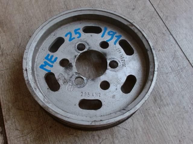 bontott VW SHARAN Szervó Szivattyú Szíjtárcsa