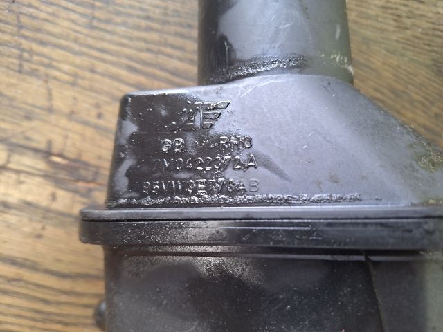 bontott VW SHARAN Szervóolaj Tartály