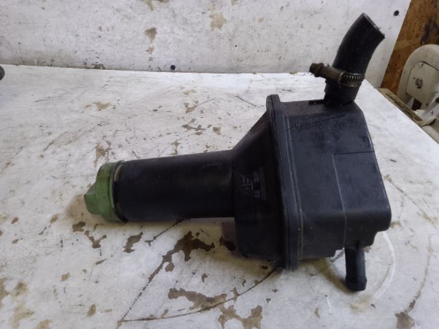 bontott VW SHARAN Szervóolaj Tartály