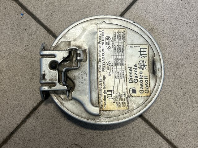 bontott VW SHARAN Tankajtó