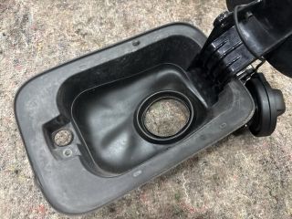 bontott VW SHARAN Tankajtó