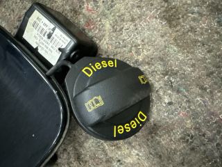 bontott VW SHARAN Tankajtó