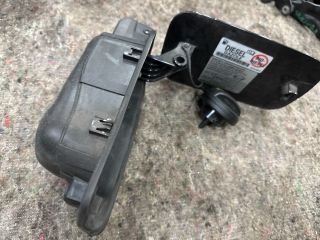 bontott VW SHARAN Tankajtó