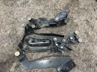 bontott VW SHARAN Tolóajtó Sín Görgő Szett