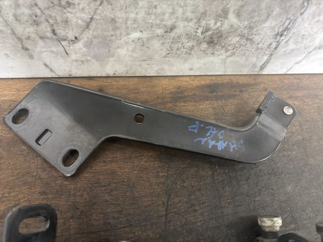 bontott VW SHARAN Tolóajtó Sín Görgő Szett