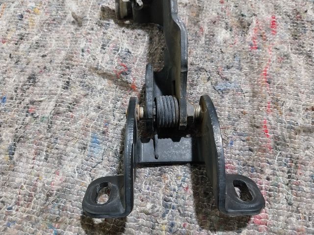 bontott VW SHARAN Tolóajtó Sín Görgő