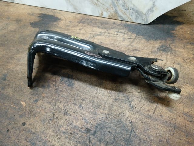 bontott VW SHARAN Tolóajtó Sín Görgő