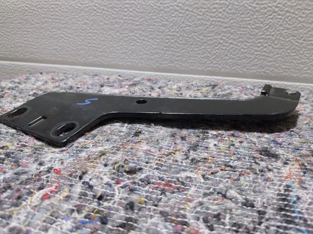 bontott VW SHARAN Tolóajtó Sín Görgő