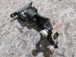 bontott VW SHARAN Tolóajtó Sín Görgő