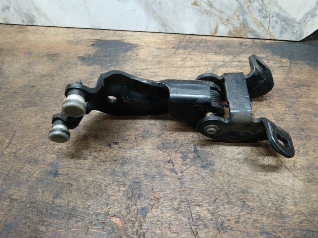 bontott VW SHARAN Tolóajtó Sín Görgő